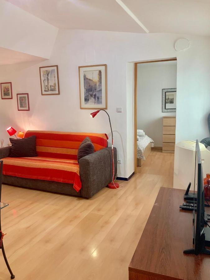 Very Cosy Flat In Heart Of Old Town Of Nice Near Beach Exterior photo
